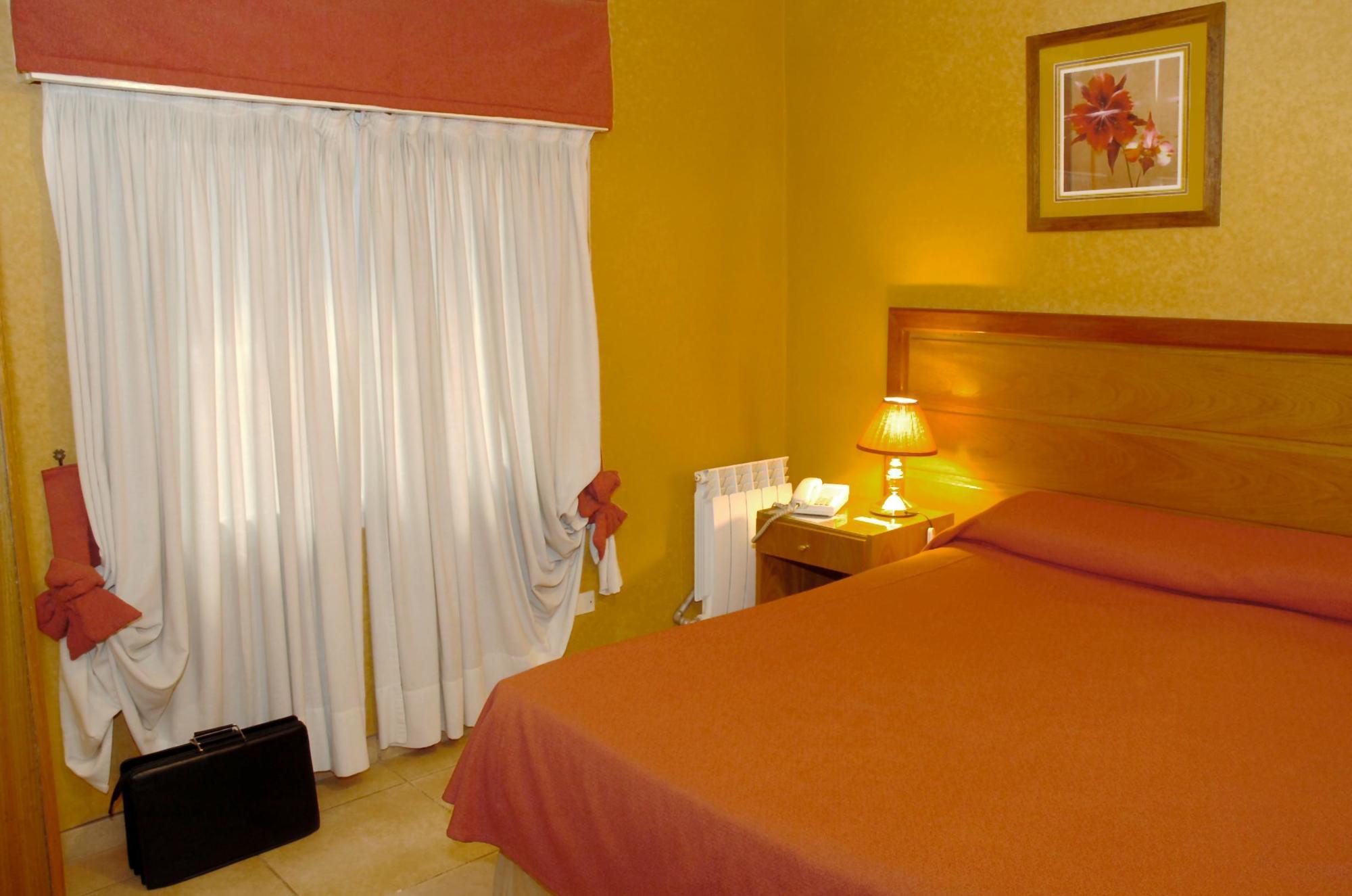 Hotel Provincial Mendoza Ngoại thất bức ảnh